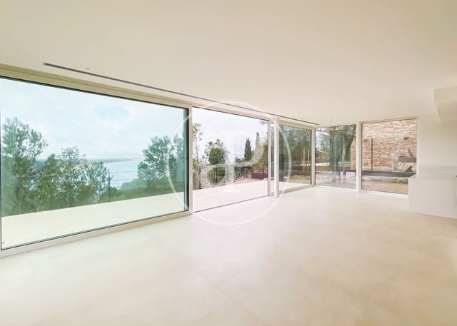 Leilighet til salgs i Begur med svømmebasseng - € 2 675 000 (Ref: 8986861)