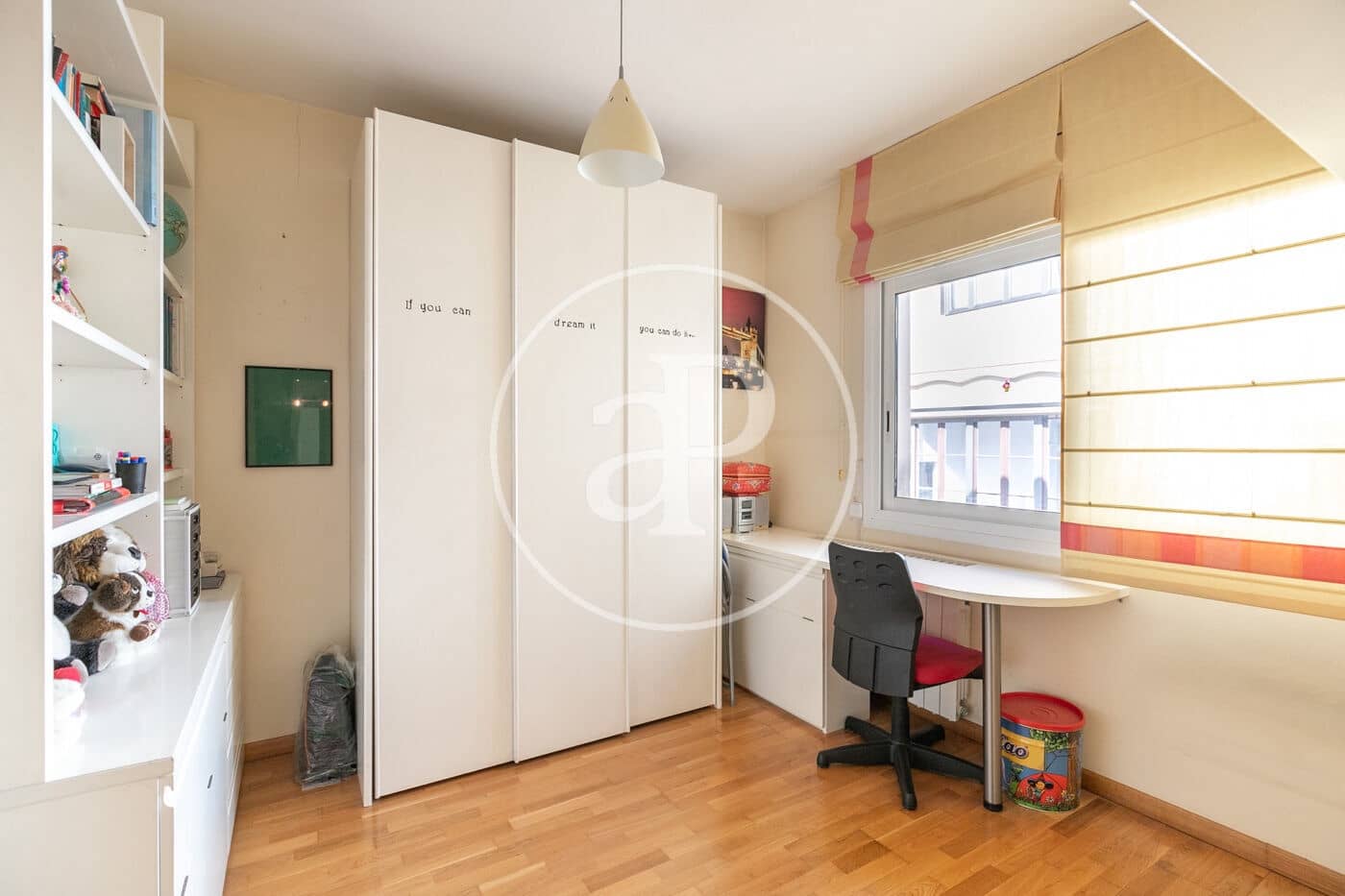 4 slaapkamer Villa te koop in Barcelona stad - € 850.000 (Ref: 8992187)