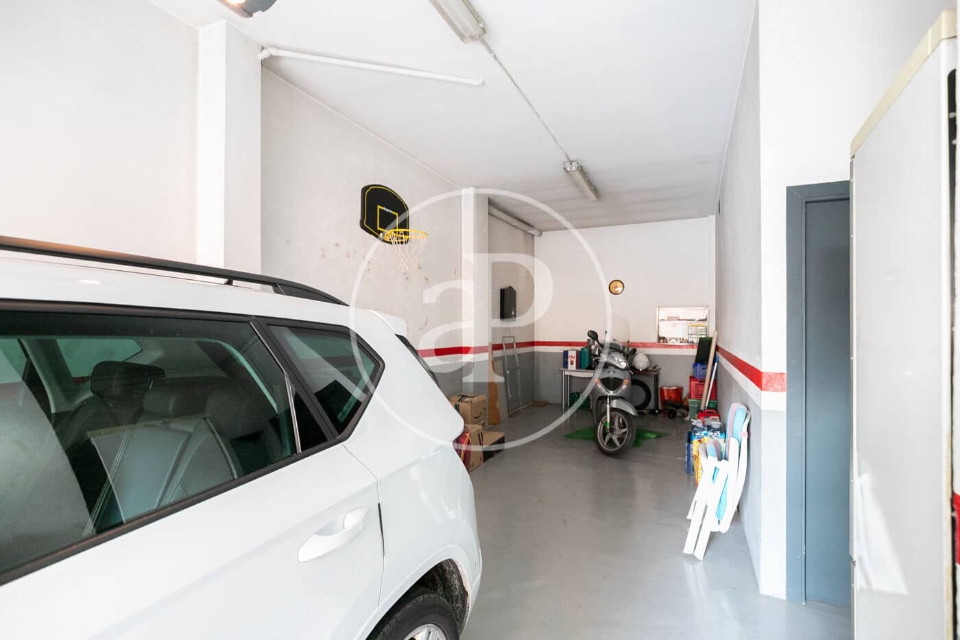 4 slaapkamer Villa te koop in Barcelona stad - € 850.000 (Ref: 8992187)