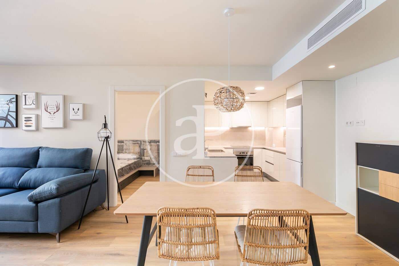 Apartamento de 2 habitaciones en Barcelona ciudad en alquiler - 1.700 € (Ref: 8992188)