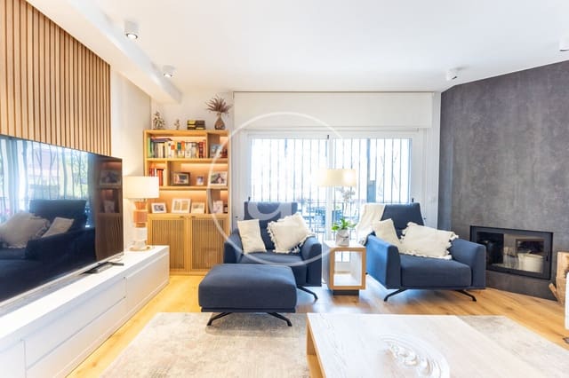 5 soverom Villa til salgs i El Masnou med svømmebasseng - € 1 295 000 (Ref: 8992191)