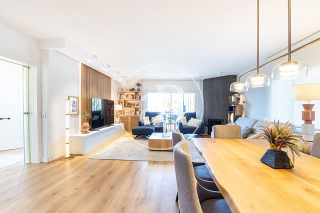 5 soverom Villa til salgs i El Masnou med svømmebasseng - € 1 295 000 (Ref: 8992191)