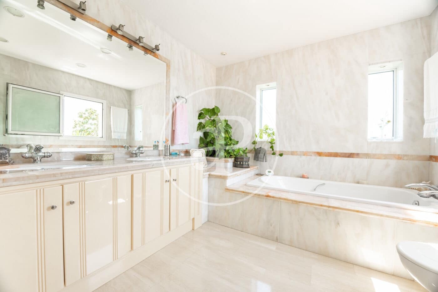 5 quarto Moradia para venda em El Masnou com piscina - 1 295 000 € (Ref: 8992191)