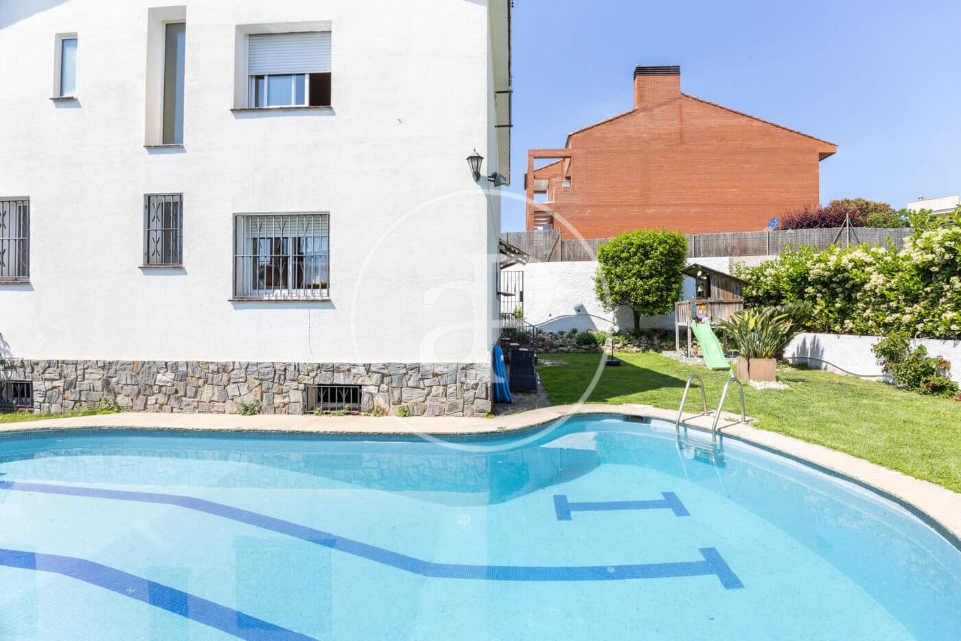 5 quarto Moradia para venda em El Masnou com piscina - 1 295 000 € (Ref: 8992191)