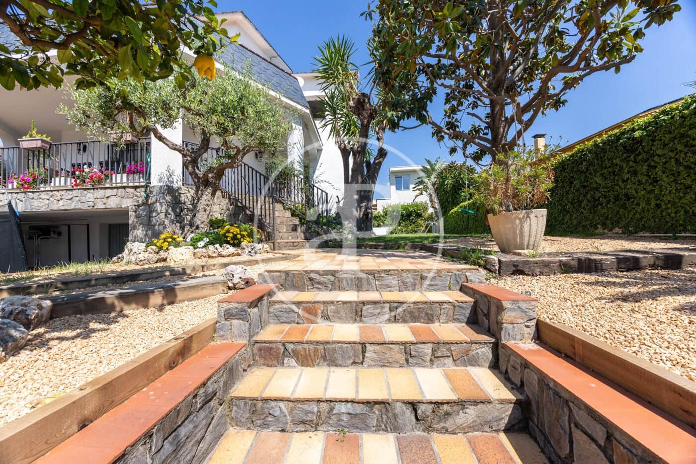 5 quarto Moradia para venda em El Masnou com piscina - 1 295 000 € (Ref: 8992191)