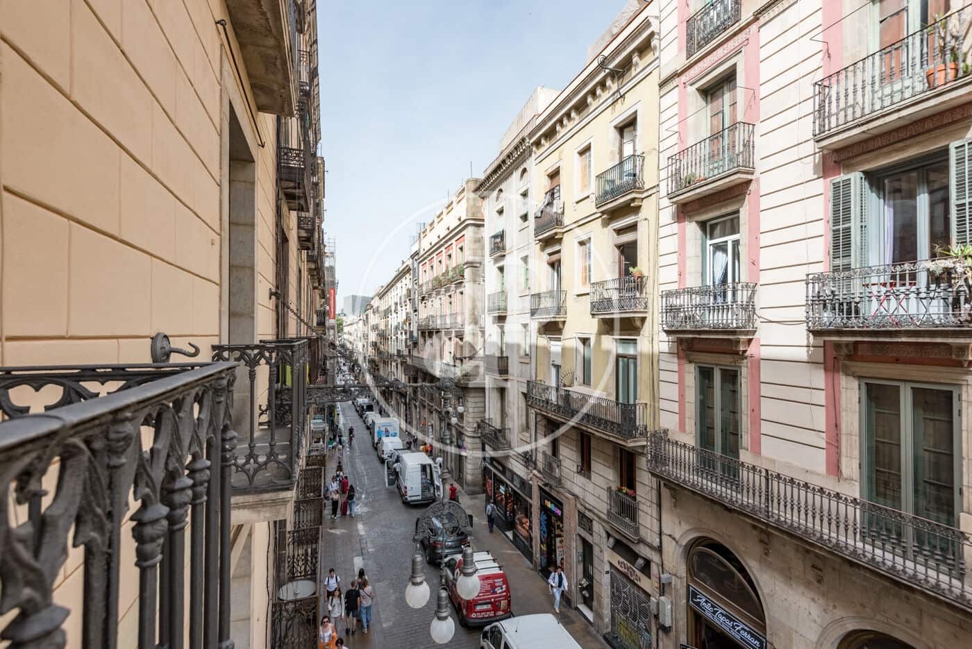 2 bedroom Apartment for rent in Barcelona city - € 2,000 (Ref: 8999464)