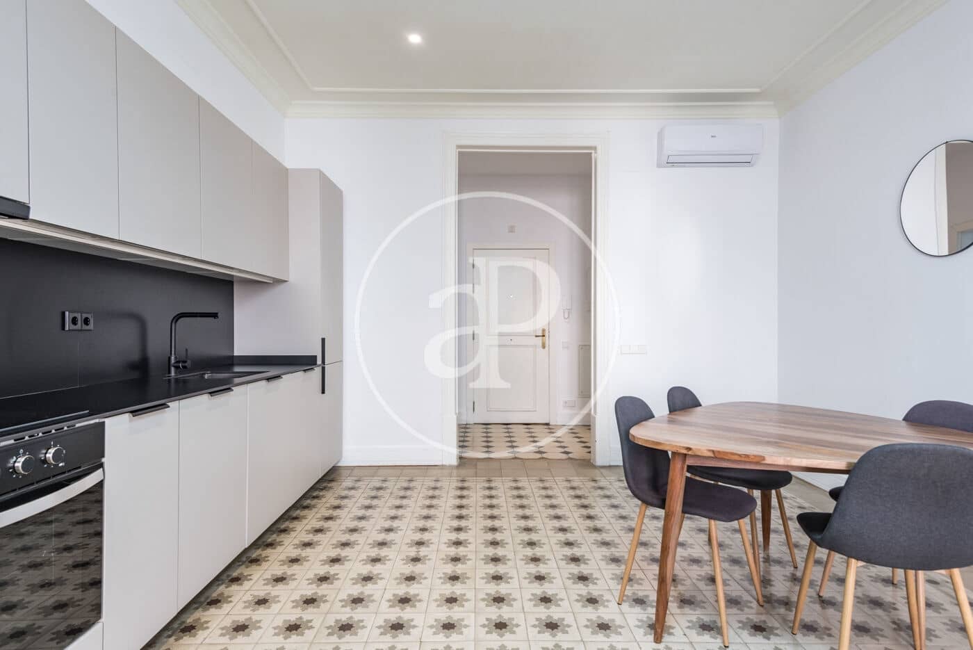 2 bedroom Apartment for rent in Barcelona city - € 2,000 (Ref: 8999464)