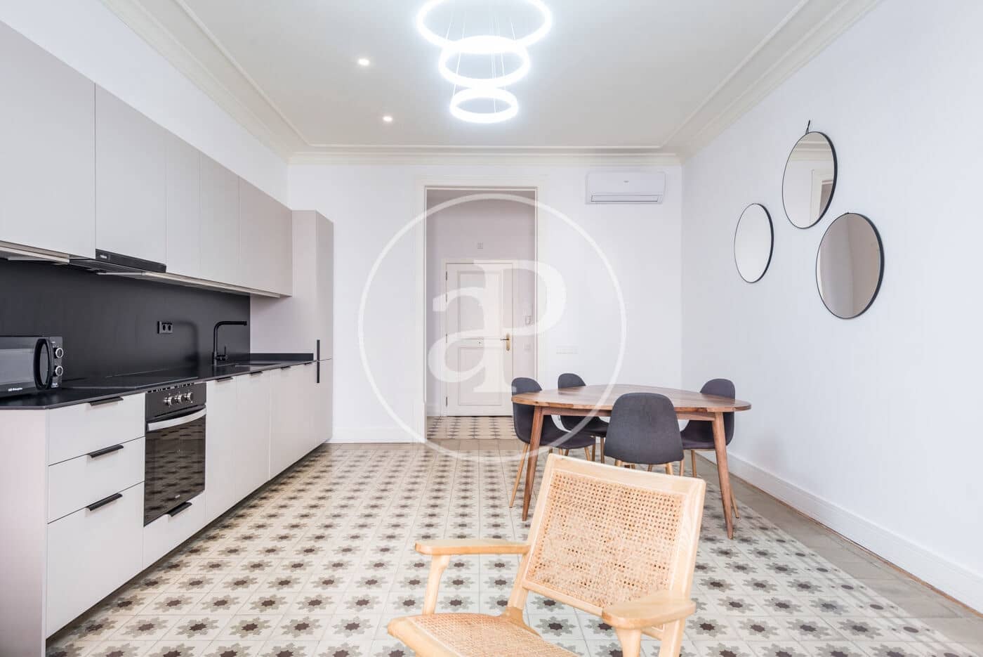2 bedroom Apartment for rent in Barcelona city - € 2,000 (Ref: 8999464)
