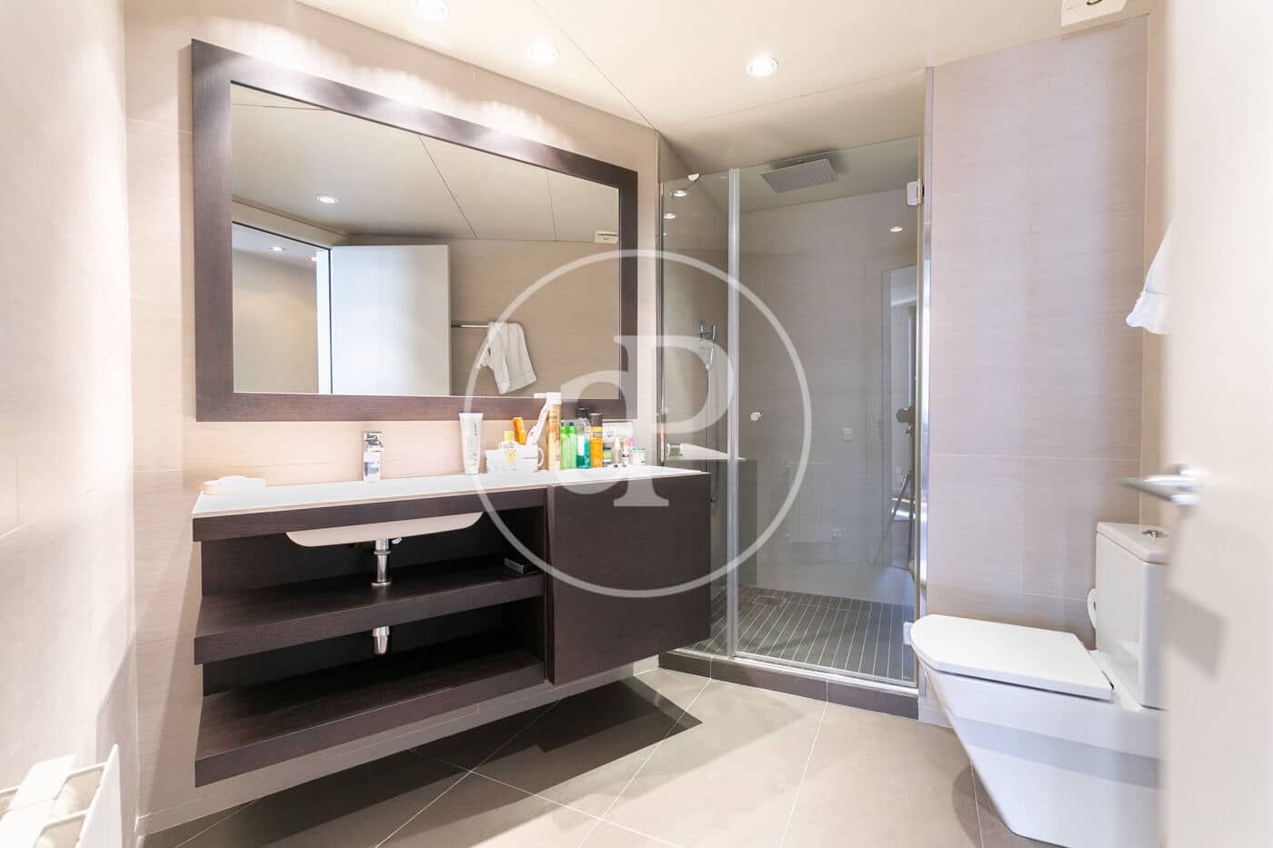 2 soverom Leilighet til leie i Barcelona by - € 3 300 (Ref: 8999469)