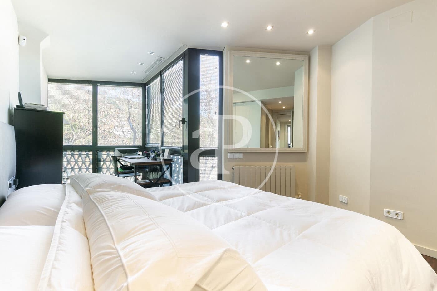 2 soverom Leilighet til leie i Barcelona by - € 3 300 (Ref: 8999469)