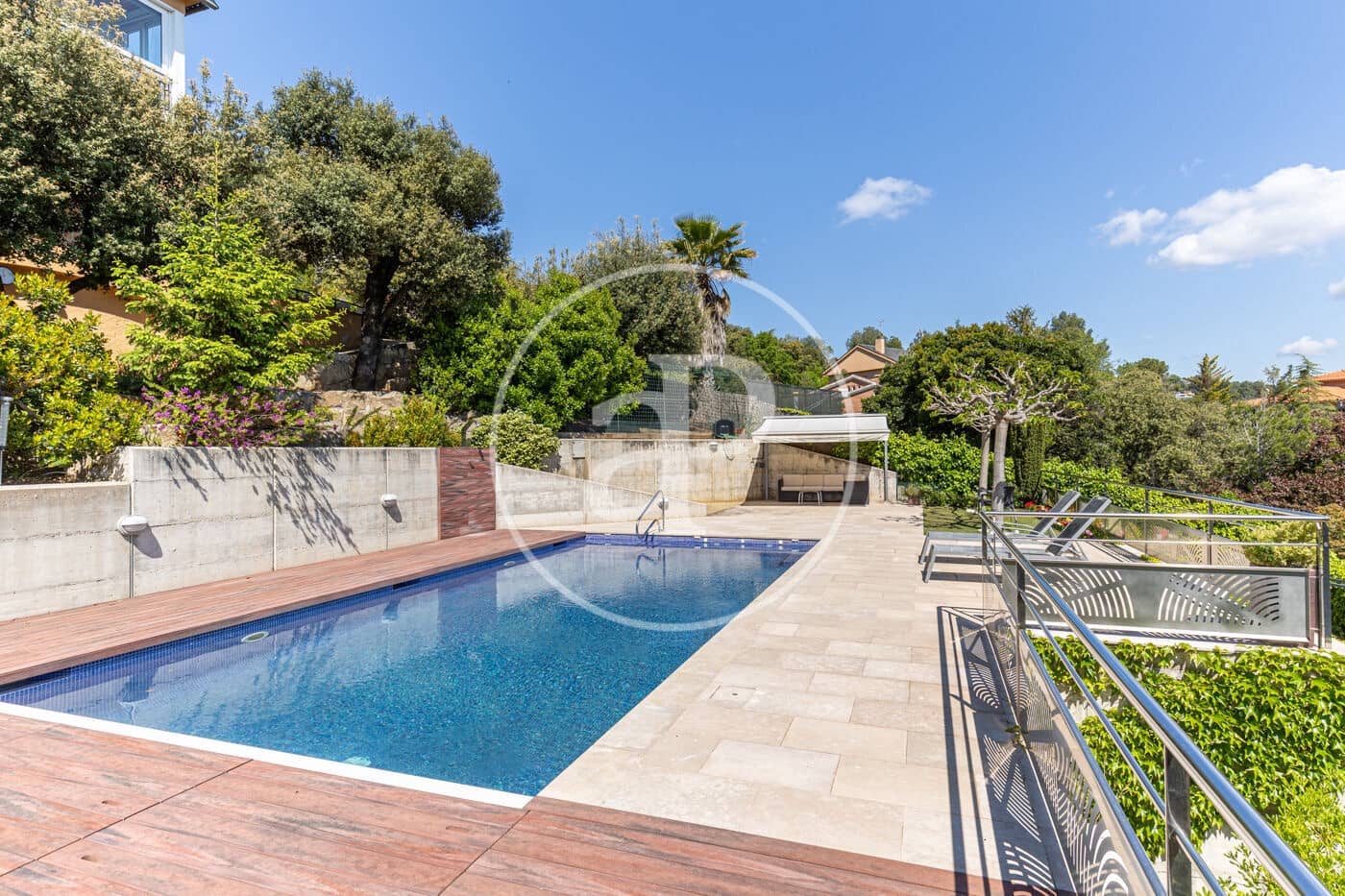 5 soveværelse Villa til salg i Matadepera med swimmingpool - € 750.000 (Ref: 8999470)