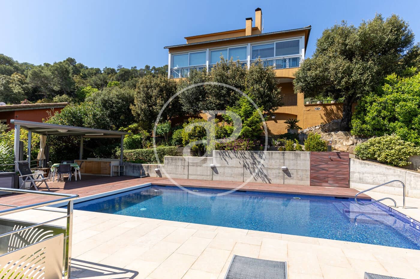 5 soveværelse Villa til salg i Matadepera med swimmingpool - € 750.000 (Ref: 8999470)