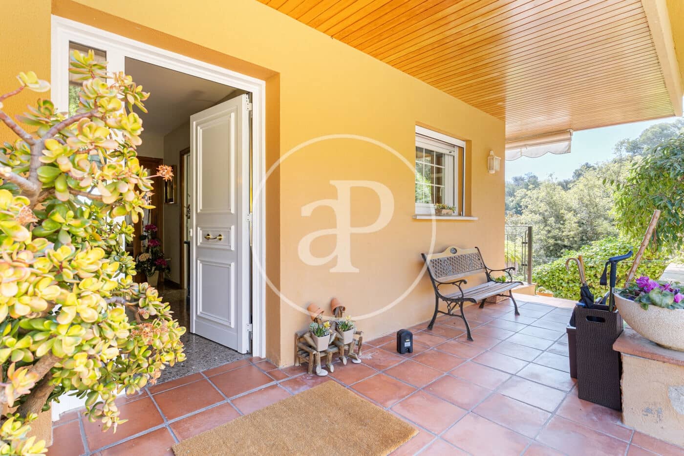 5 soveværelse Villa til salg i Matadepera med swimmingpool - € 750.000 (Ref: 8999470)