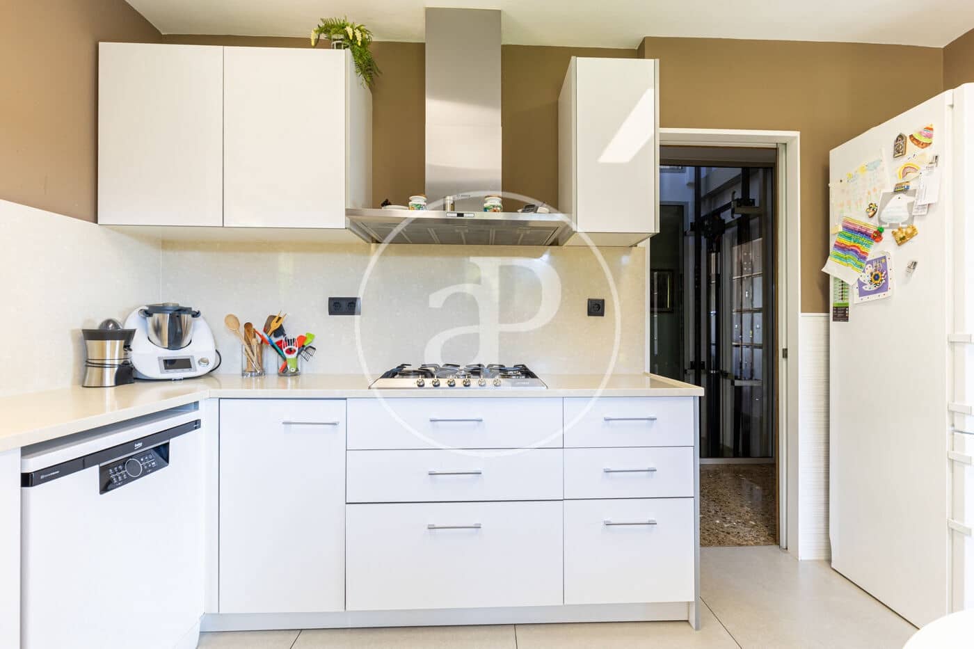 5 soveværelse Villa til salg i Matadepera med swimmingpool - € 750.000 (Ref: 8999470)