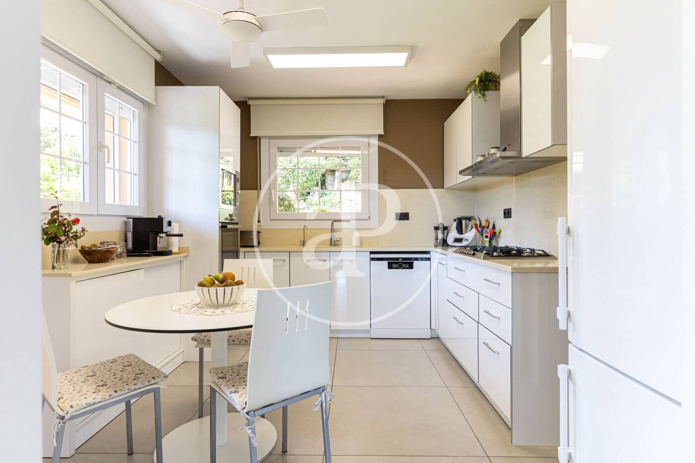 5 soveværelse Villa til salg i Matadepera med swimmingpool - € 750.000 (Ref: 8999470)