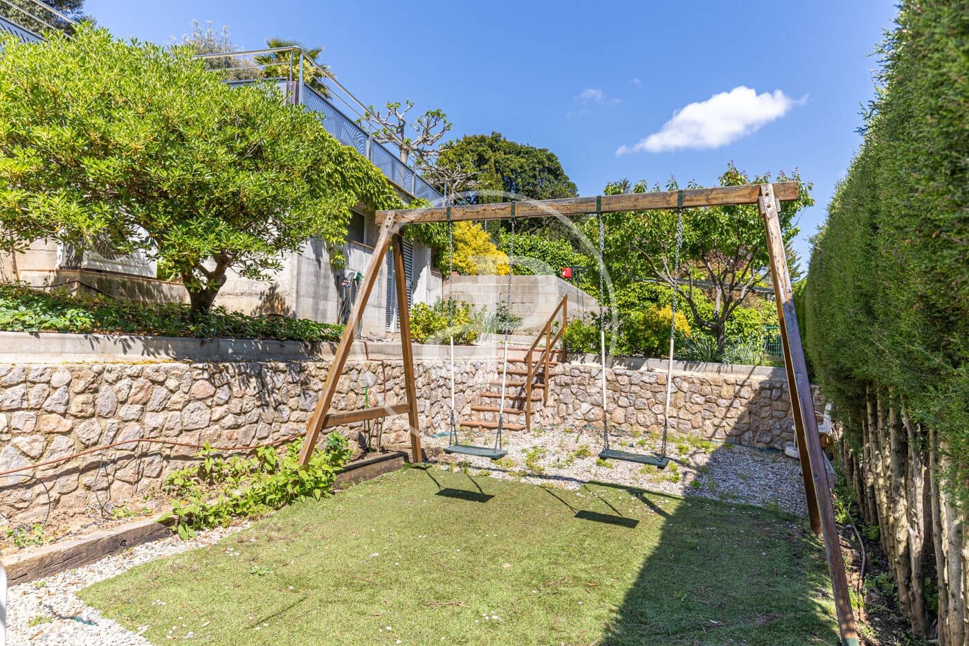 5 soveværelse Villa til salg i Matadepera med swimmingpool - € 750.000 (Ref: 8999470)