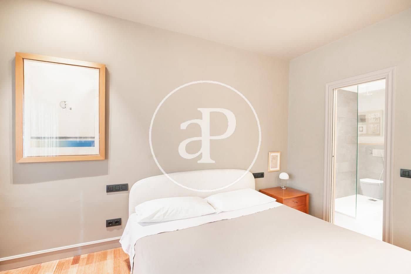 3 soveværelse Lejlighed til salg i Barcelona by - € 1.249.000 (Ref: 8999471)