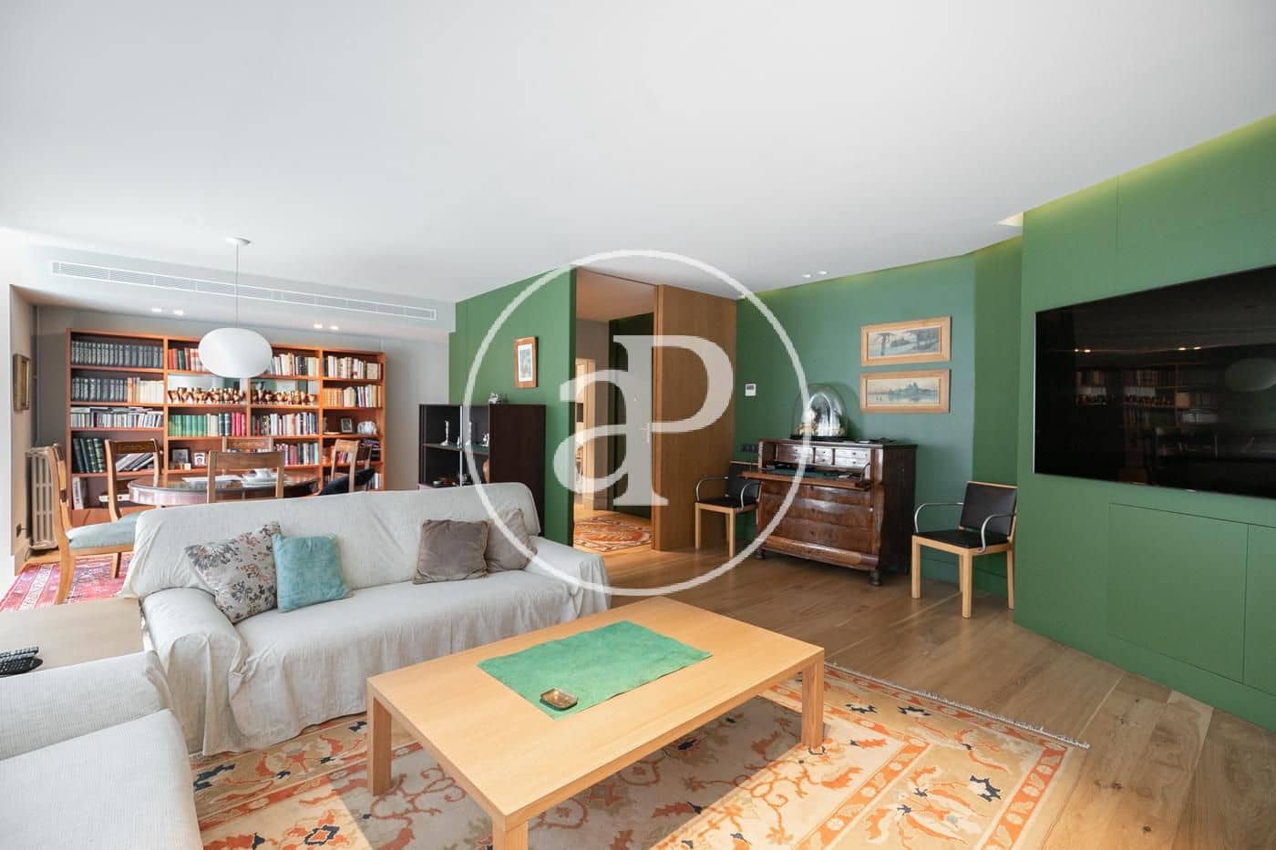 3 soveværelse Lejlighed til salg i Barcelona by - € 1.249.000 (Ref: 8999471)