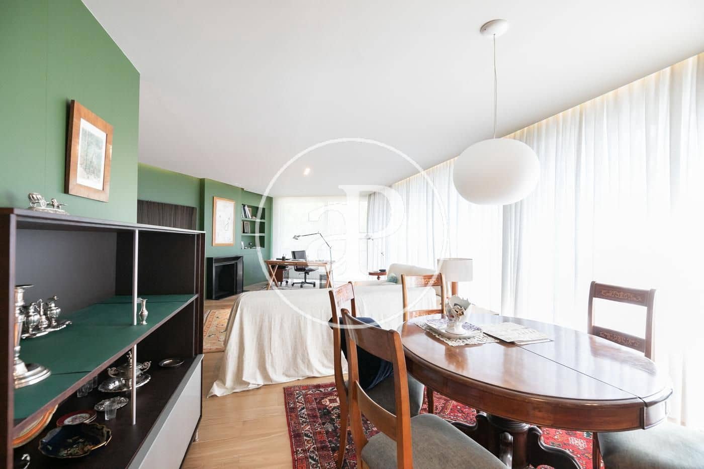 3 soveværelse Lejlighed til salg i Barcelona by - € 1.249.000 (Ref: 8999471)