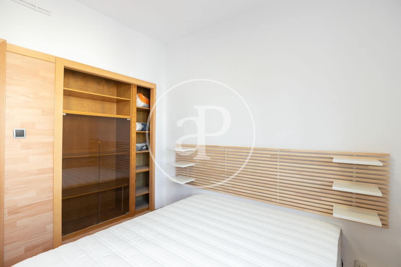 Apartamento de 4 habitaciones en Barcelona ciudad en alquiler - 3.500 € (Ref: 9001591)