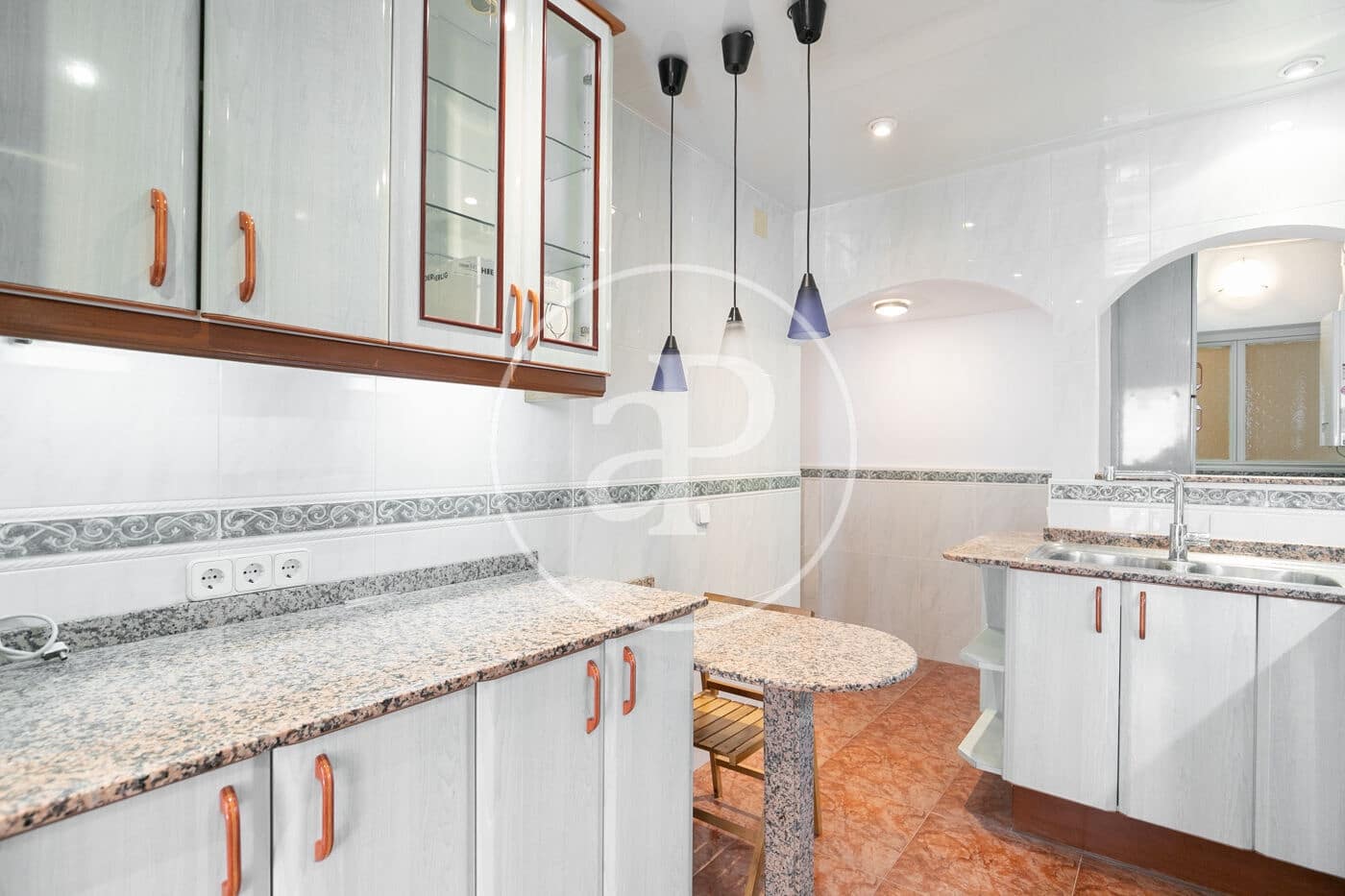 Apartamento de 4 habitaciones en Barcelona ciudad en alquiler - 3.500 € (Ref: 9001591)