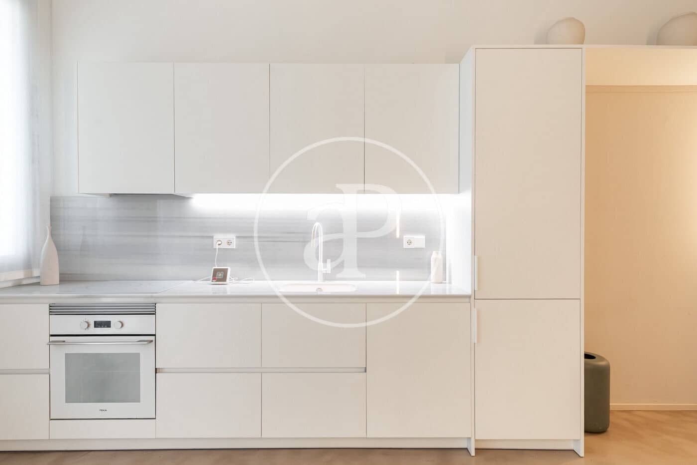 Lejlighed til salg i Barcelona by - € 339.000 (Ref: 9001594)