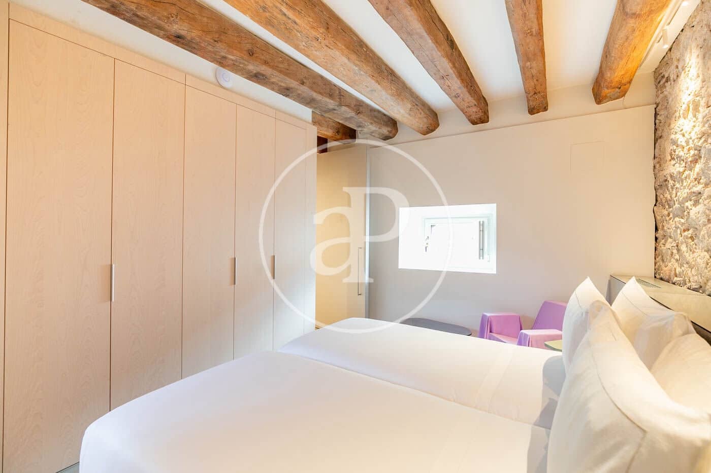 2 soverom Leilighet til leie i Barcelona by - € 11 550 (Ref: 9003590)