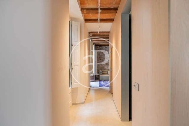 2 soverom Leilighet til leie i El Barri Gòtic, Barcelona by - € 11 550 (Ref: 9003590)