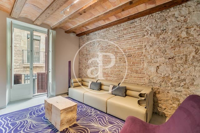 2 soverom Leilighet til leie i El Barri Gòtic, Barcelona by - € 11 550 (Ref: 9003590)
