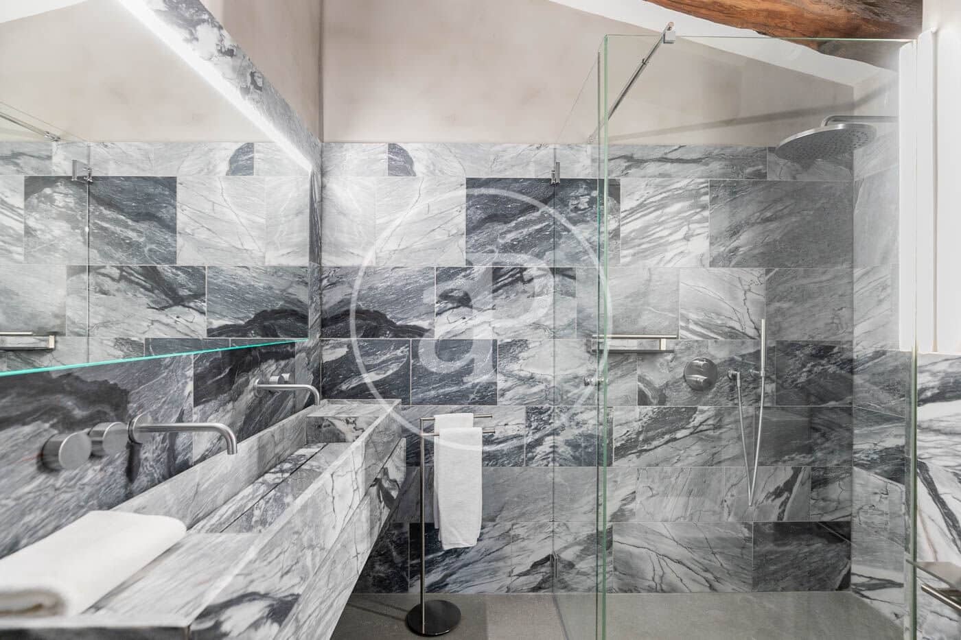 2 soverom Leilighet til leie i Barcelona by - € 11 550 (Ref: 9003590)