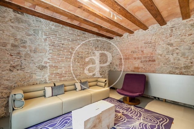 2 soverom Leilighet til leie i El Barri Gòtic, Barcelona by - € 11 550 (Ref: 9003590)