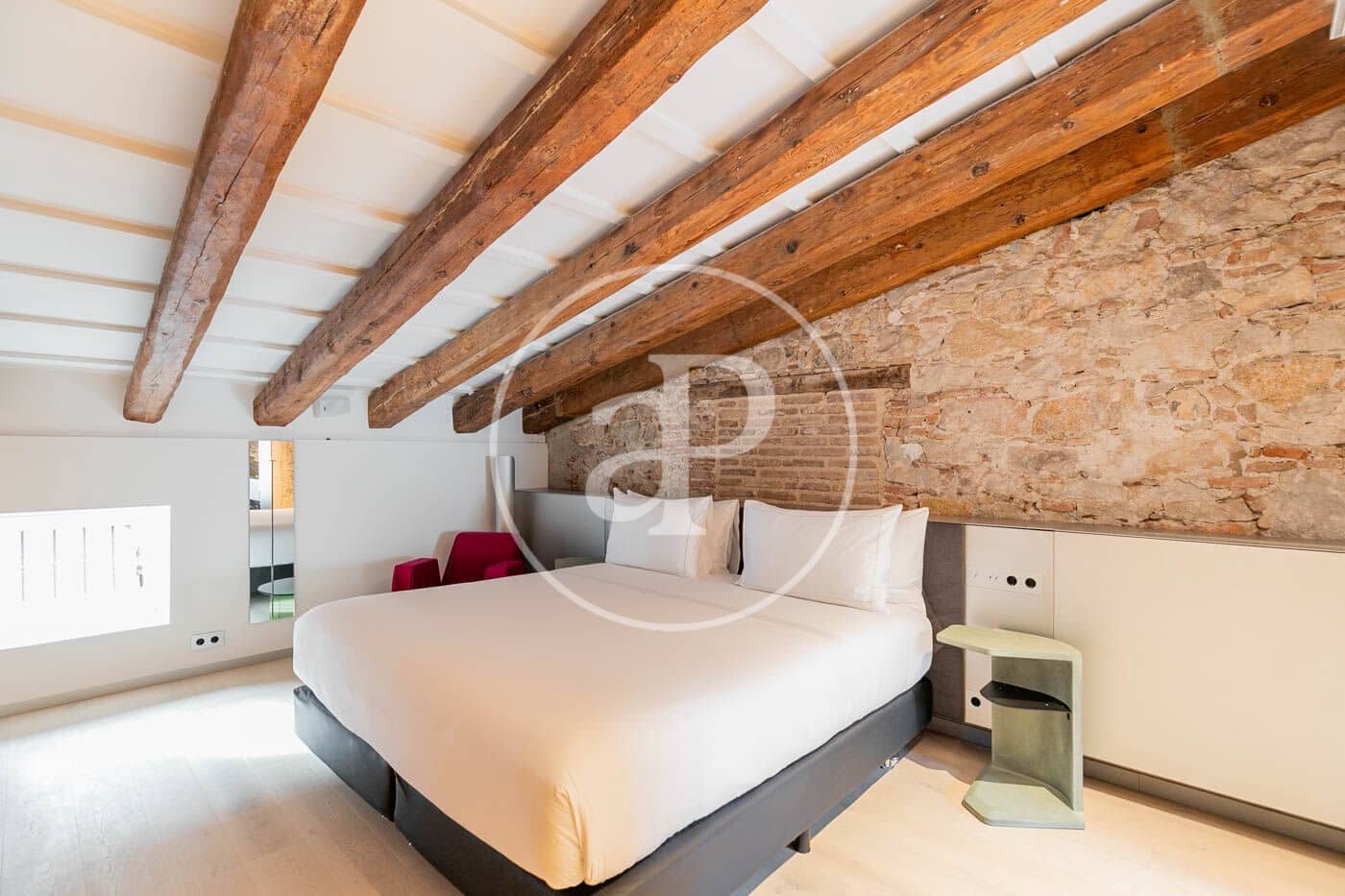 3 soverom Leilighet til leie i Barcelona by - € 11 965 (Ref: 9003591)