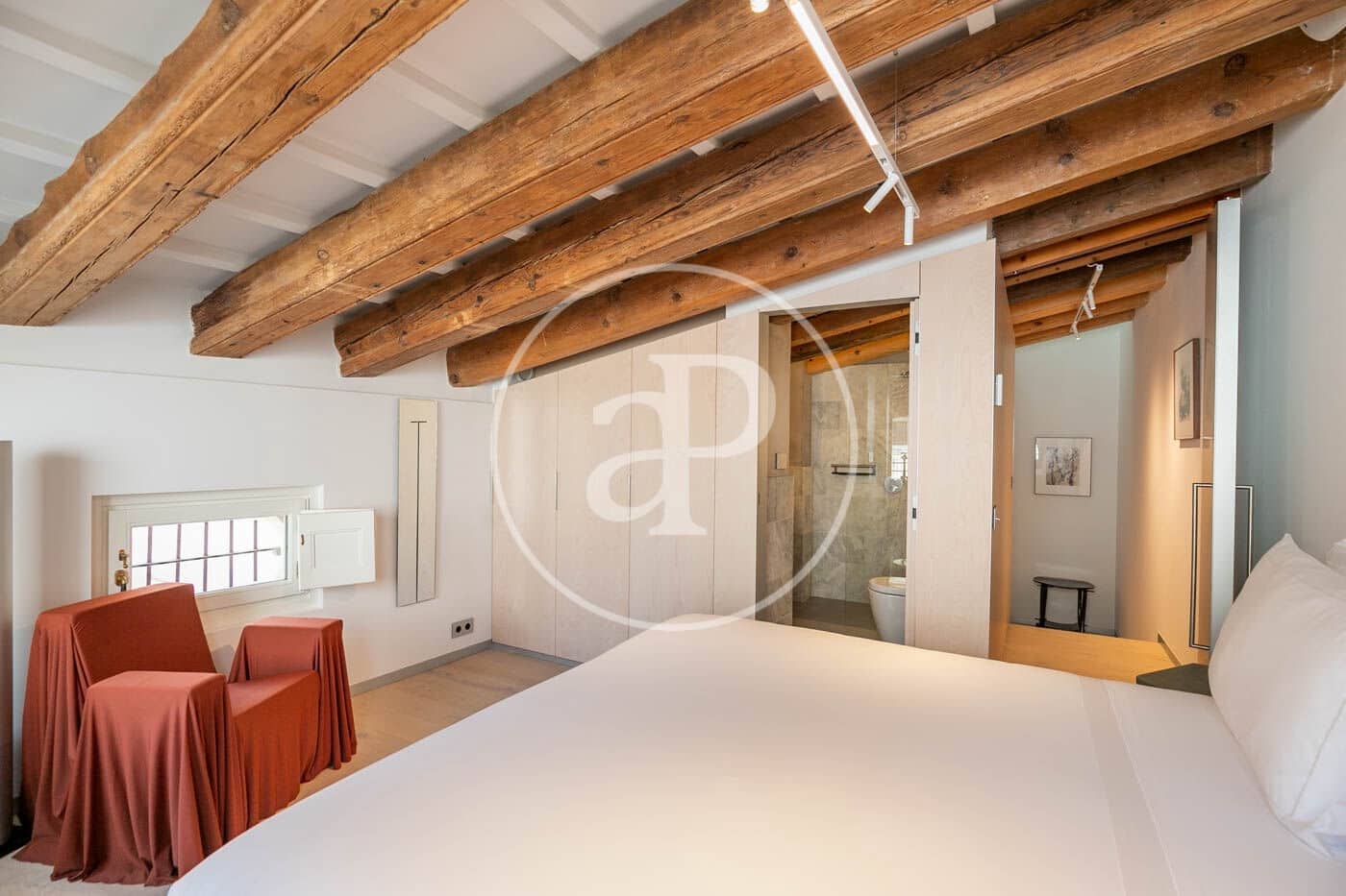 2 soverom Leilighet til leie i Barcelona by med svømmebasseng - € 9 900 (Ref: 9003593)