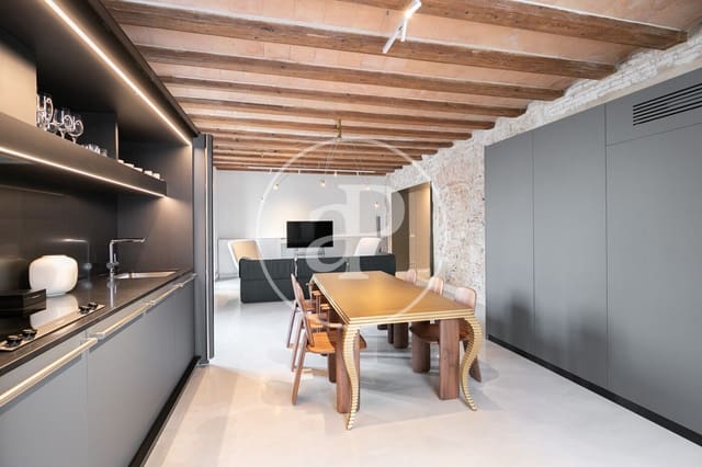 2 slaapkamer Appartement te huur in El Barri Gòtic, Barcelona stad met zwembad - € 9.900 (Ref: 9003594)