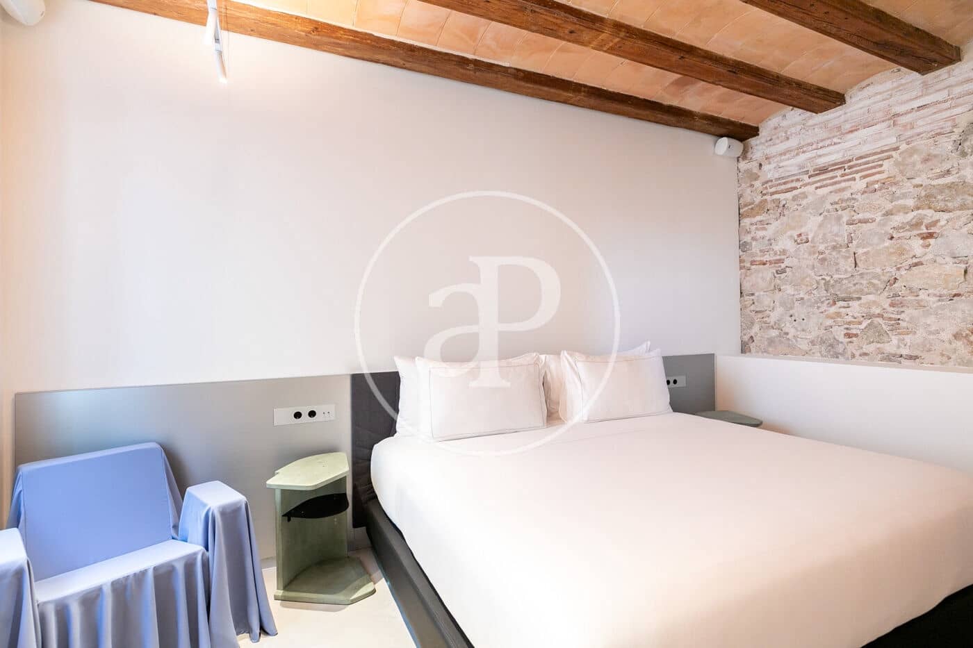 2 sovrum Lägenhet att hyra i Barcelona stad med pool - 9 900 € (Ref: 9003594)