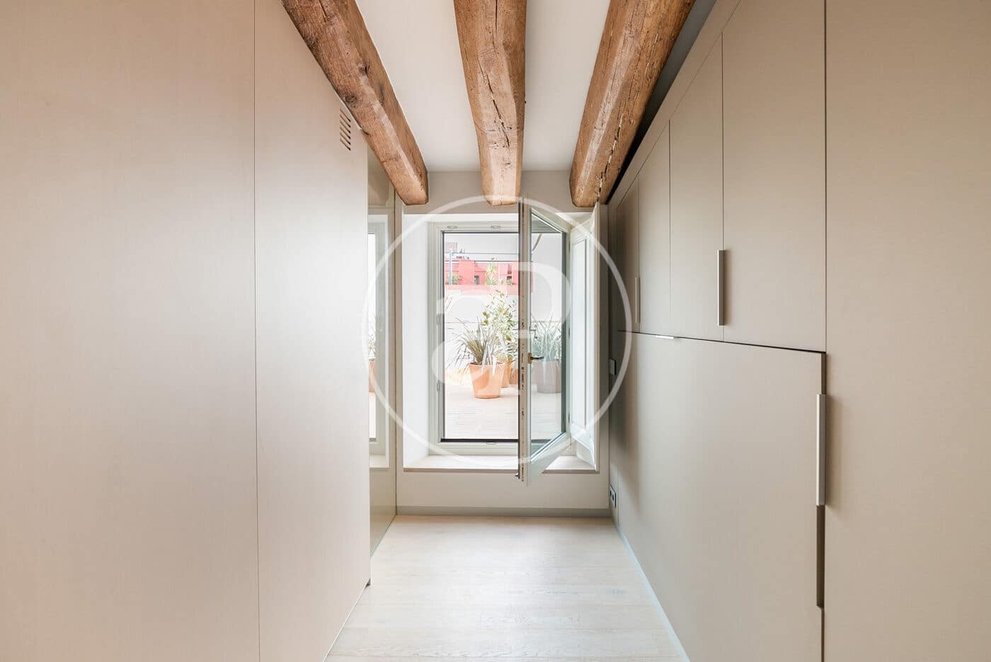 2 sovrum Lägenhet att hyra i Barcelona stad med pool - 9 900 € (Ref: 9003594)