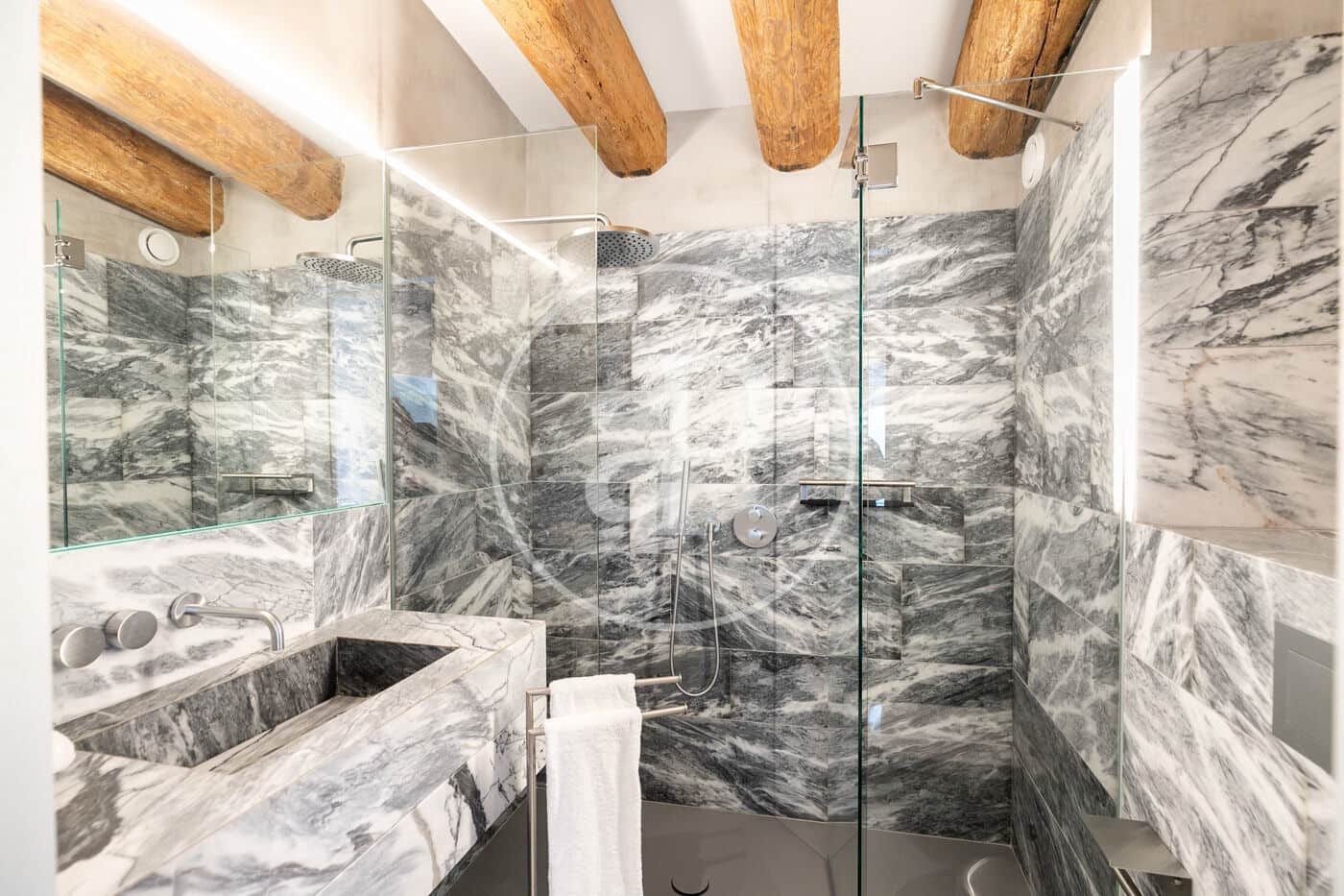 2 sovrum Lägenhet att hyra i Barcelona stad med pool - 9 900 € (Ref: 9003594)