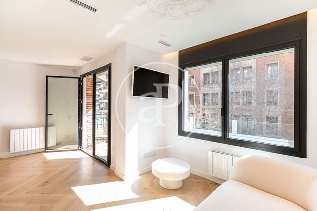3 soveværelse Lejlighed til leje i La Nova Esquerra de L'Eixample, Barcelona by - € 4.000 (Ref: 9006033)