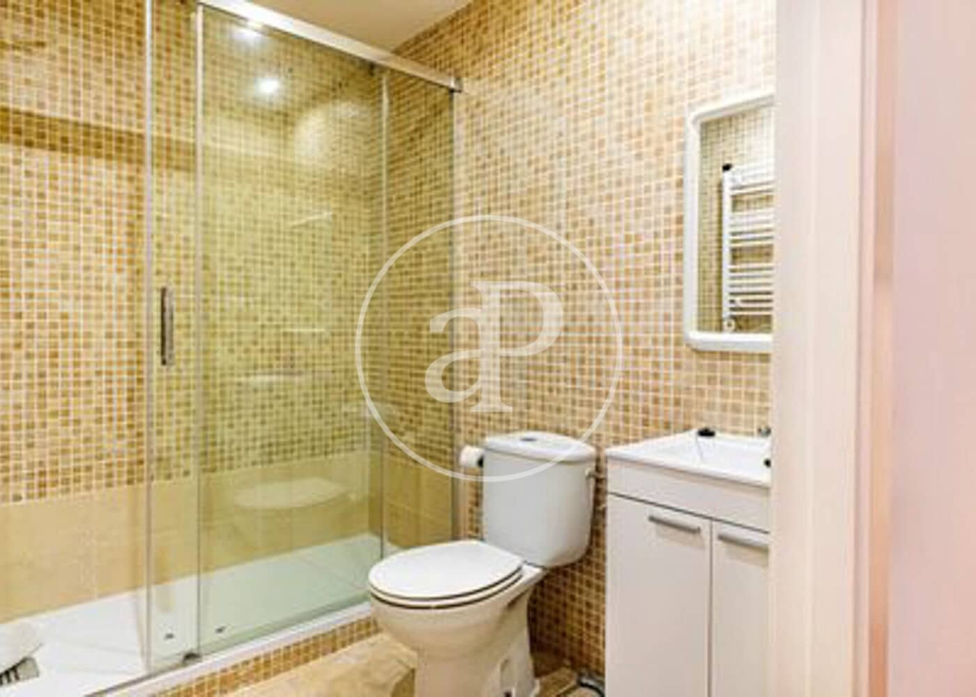 4 soverom Villa til salgs i Barcelona by - € 525 000 (Ref: 9006034)