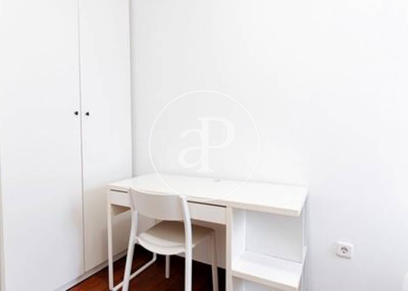 4 soverom Villa til salgs i Barcelona by - € 525 000 (Ref: 9006034)