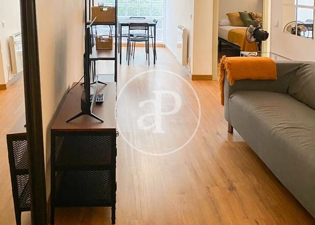 1 soveværelse Lejlighed til leje i Les Tres Torres, Barcelona by - € 1.500 (Ref: 9006035)