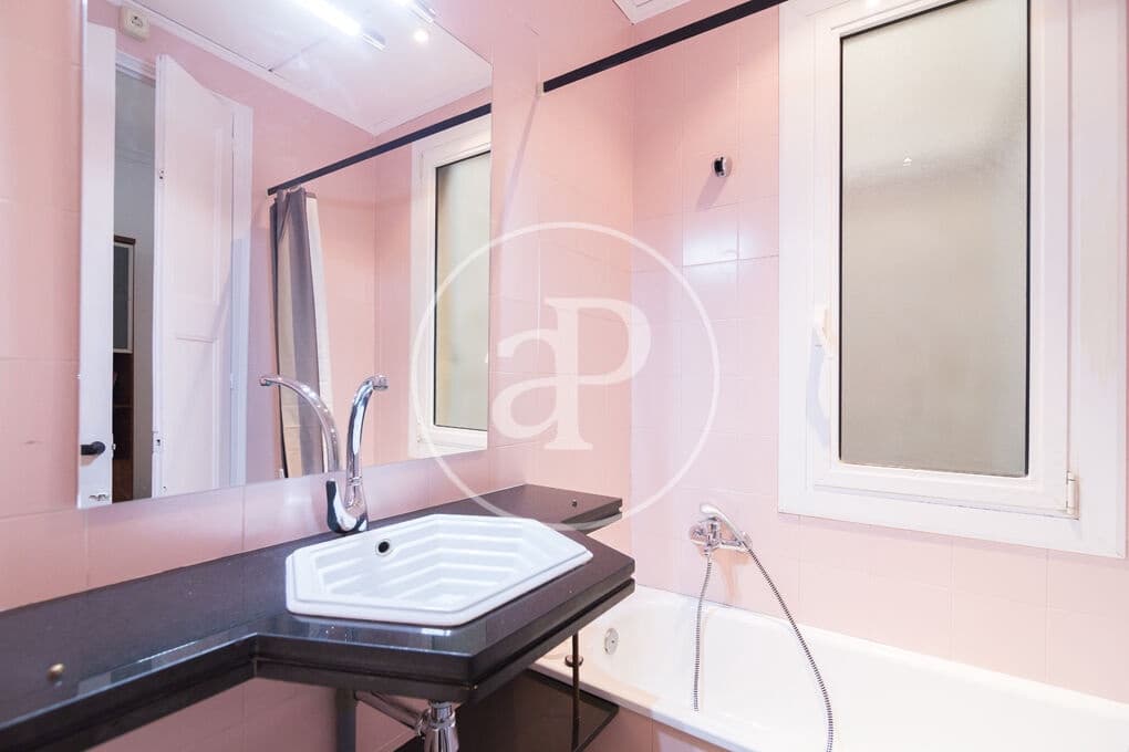 4 camera da letto Appartamento da affittare in Barcelona citta - 2.900 € (Rif: 9014667)