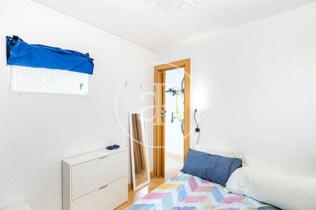 2 soverom Leilighet til salgs i La Vila de Gràcia, Barcelona by - € 375 000 (Ref: 9014682)