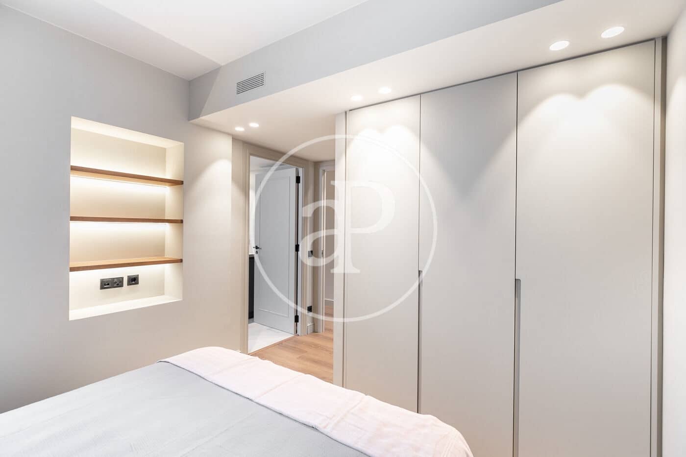 2 quarto Apartamento para venda em Barcelona cidade - 1 180 000 € (Ref: 9020875)