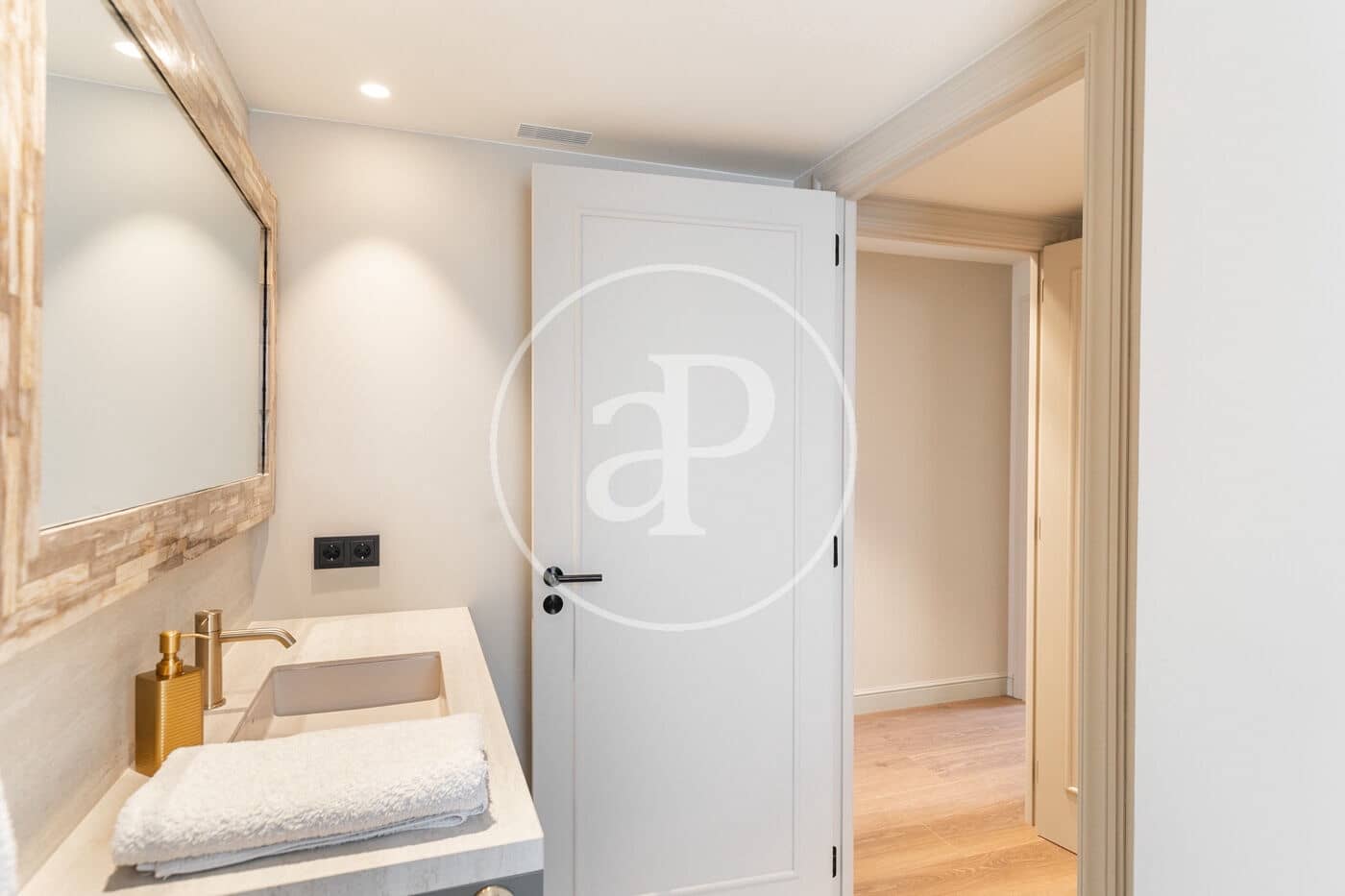 2 quarto Apartamento para venda em Barcelona cidade - 1 180 000 € (Ref: 9020875)