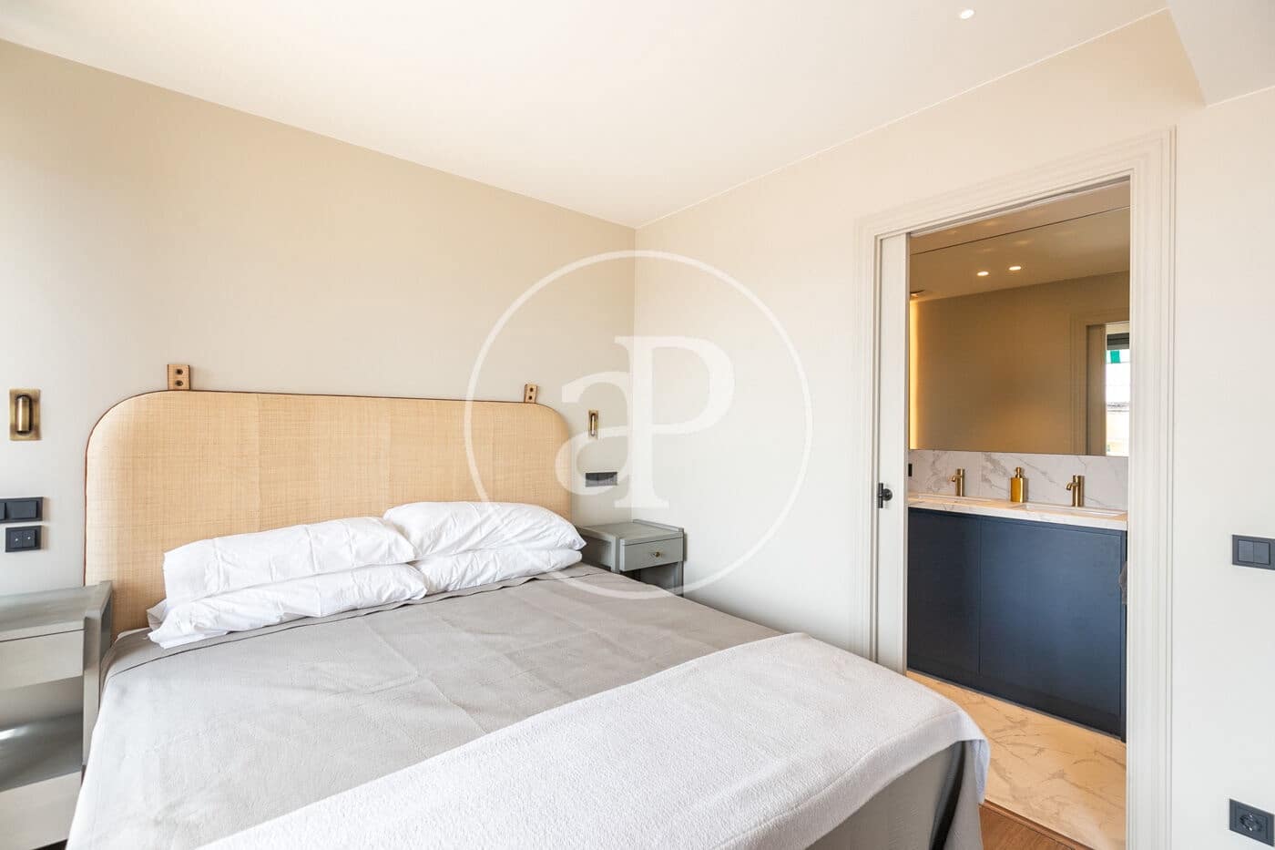 2 quarto Apartamento para venda em Barcelona cidade - 1 180 000 € (Ref: 9020875)