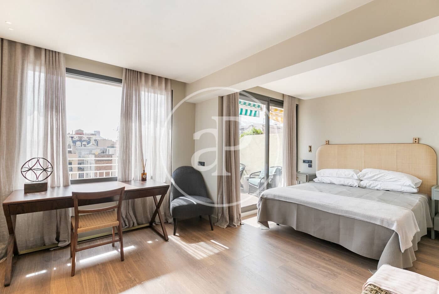 2 quarto Apartamento para venda em Barcelona cidade - 1 180 000 € (Ref: 9020875)