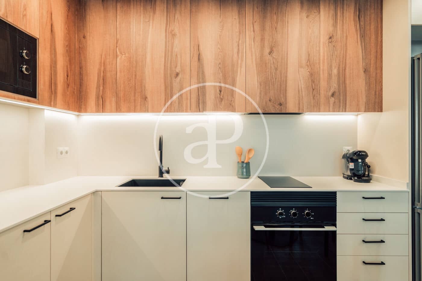 1 sovrum Lägenhet att hyra i Barcelona stad - 2 250 € (Ref: 9020877)