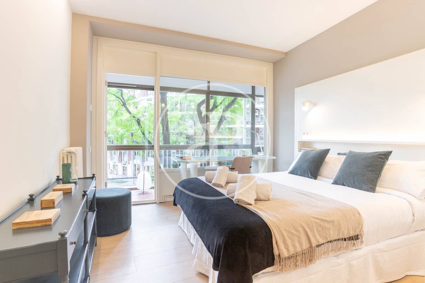 4 camera da letto Appartamento da affittare in Barcelona citta - 8.900 € (Rif: 9020878)