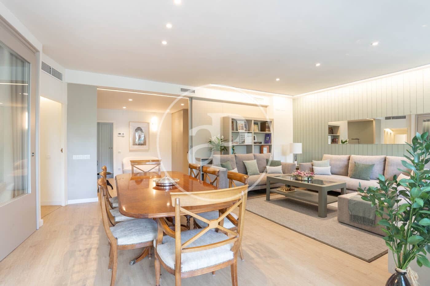 4 camera da letto Appartamento da affittare in Barcelona citta - 8.900 € (Rif: 9020878)